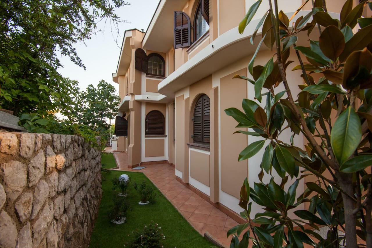 Villa Royale Krk Krk Town Eksteriør billede