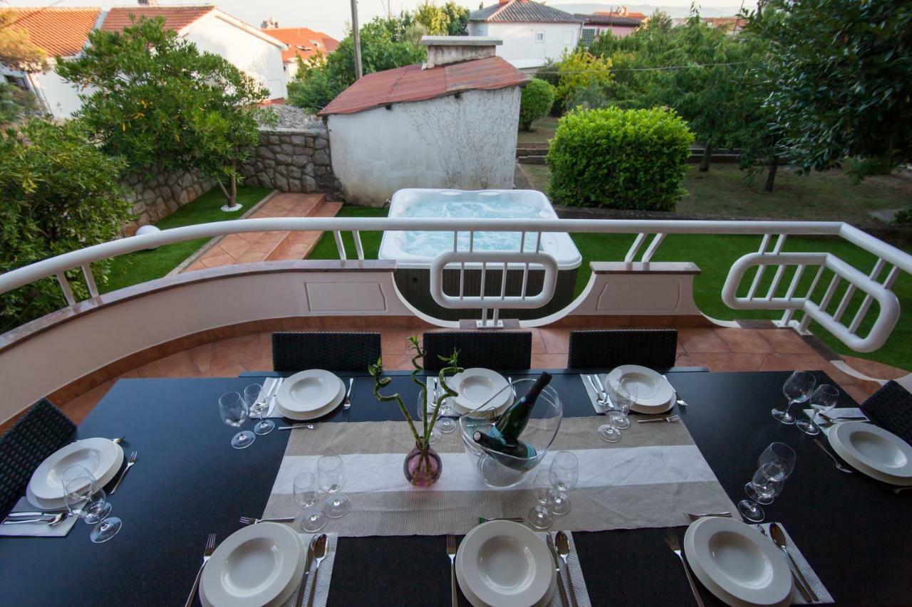 Villa Royale Krk Krk Town Eksteriør billede
