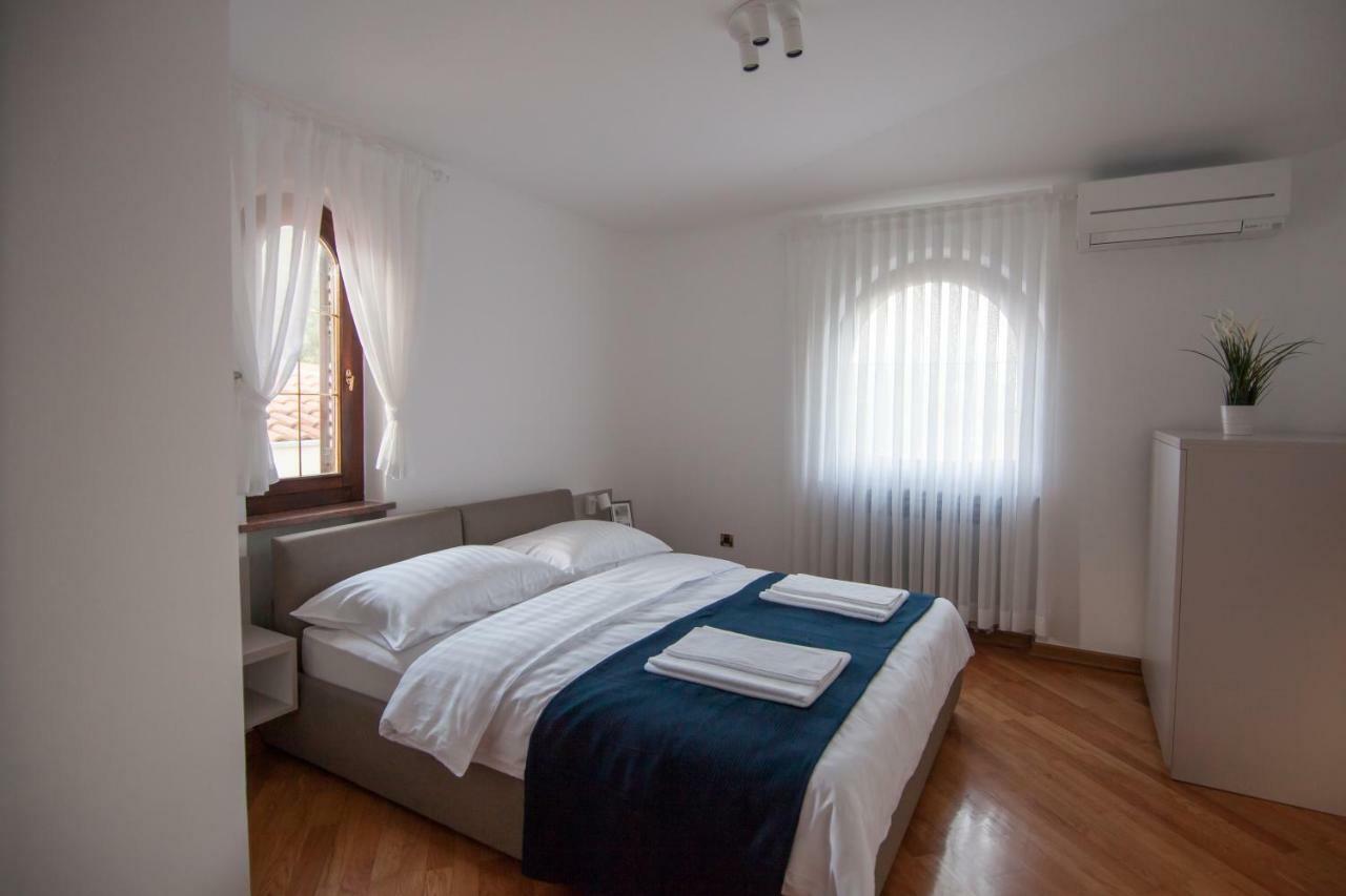 Villa Royale Krk Krk Town Eksteriør billede